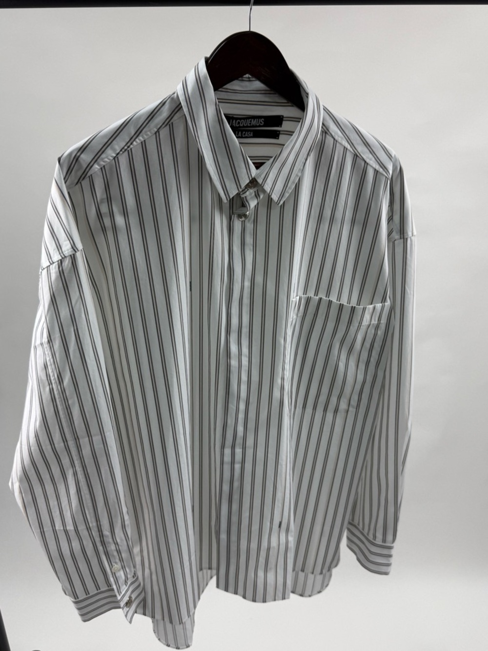 Jacquemus White Button-Down Shirt with Black Pinstripes